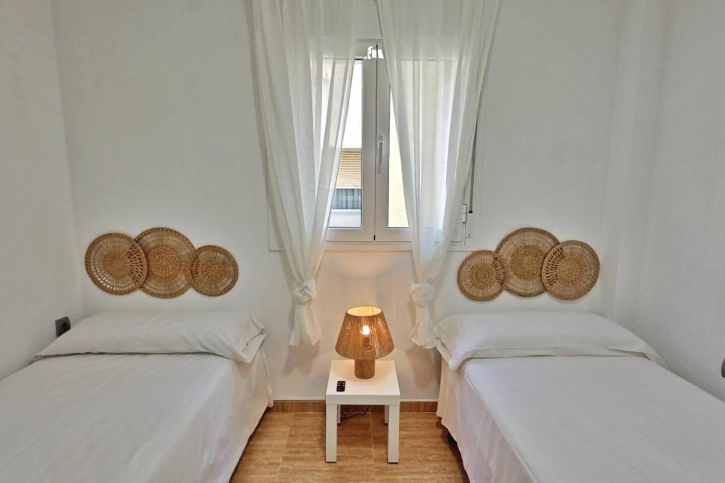 Apartamento Paseo Larios Torre Del Mar Luaran gambar