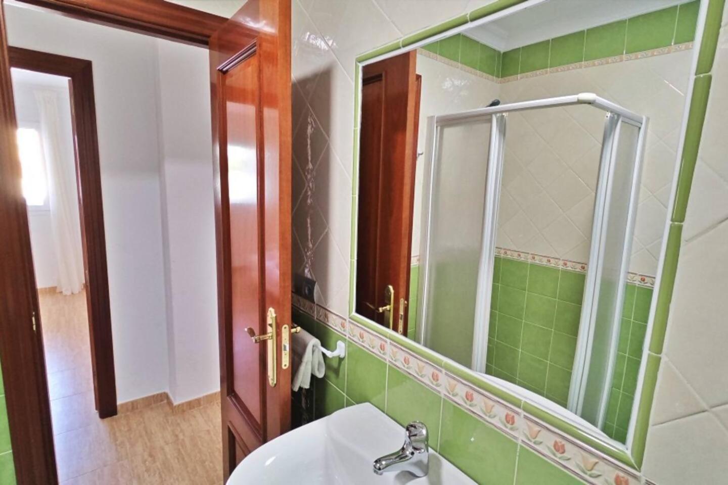 Apartamento Paseo Larios Torre Del Mar Luaran gambar